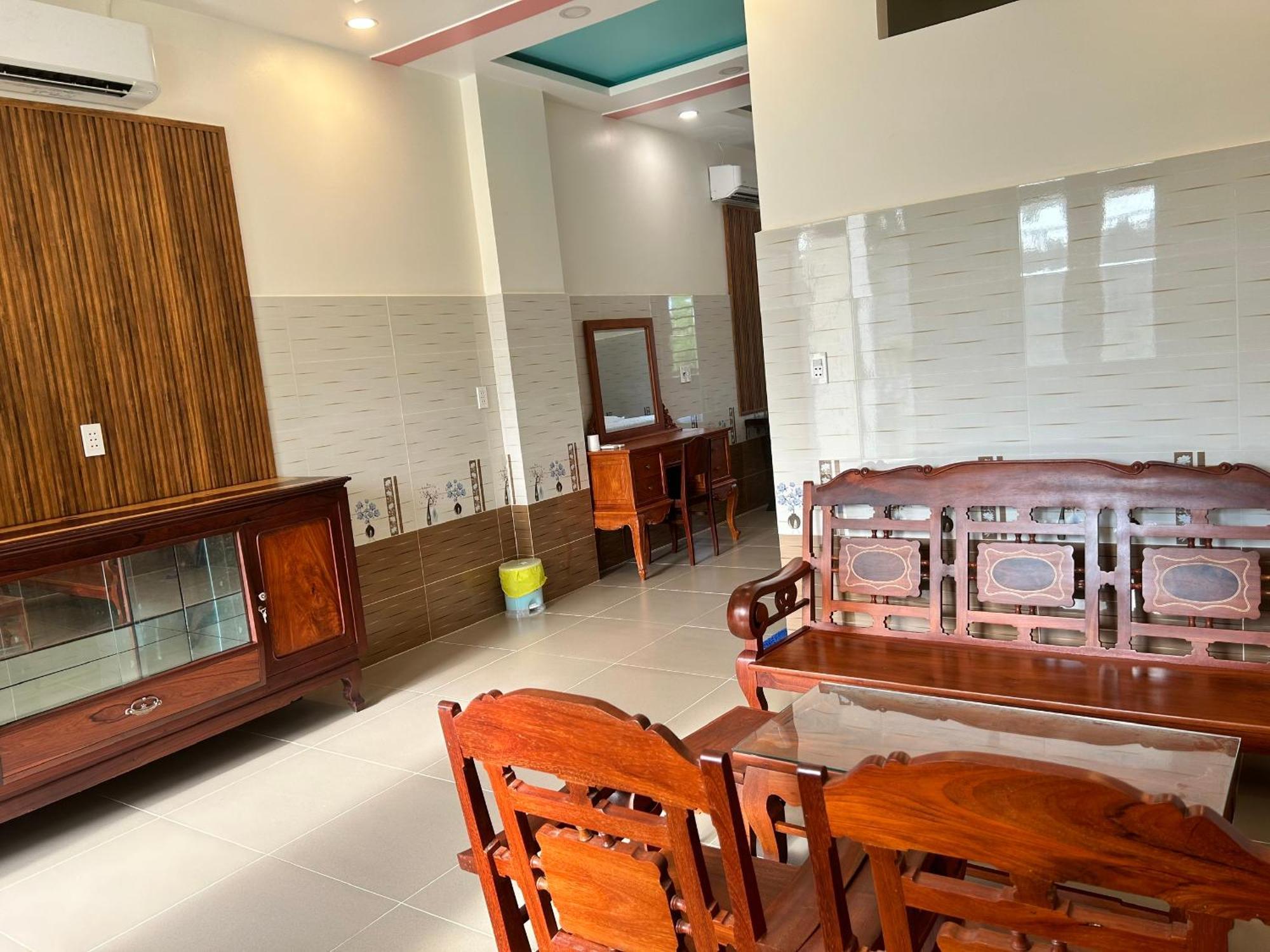 Homestay A Au Family Бинь Чау Экстерьер фото